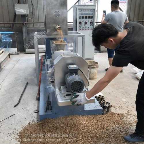 狗粮制粒机器设备厂家排名，制作狗粮配方 颗粒机器